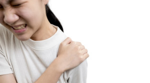 Teknik Penanganan Dislokasi Bahu Nonbedah