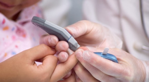 Efikasi Zimislecel Sebagai Terapi Sel Punca pada Diabetes Tipe 1 – Telaah Jurnal Alomedika