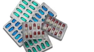 Perbandingan Efek Samping Gagal Jantung pada Penggunaan Pregabalin vs Gabapentin – Telaah Jurnal Alomedika