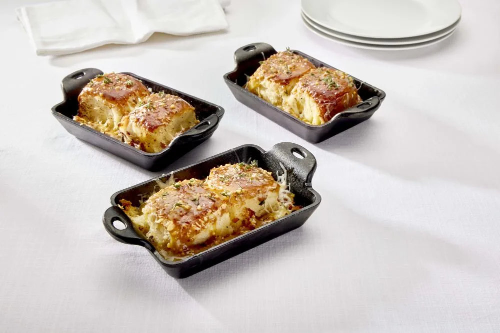 Tuscan Pineapple Mostarda Pull-Apart Rolls