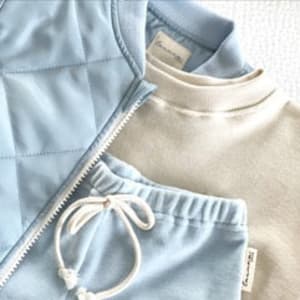 Baby Blue Bomber -takki