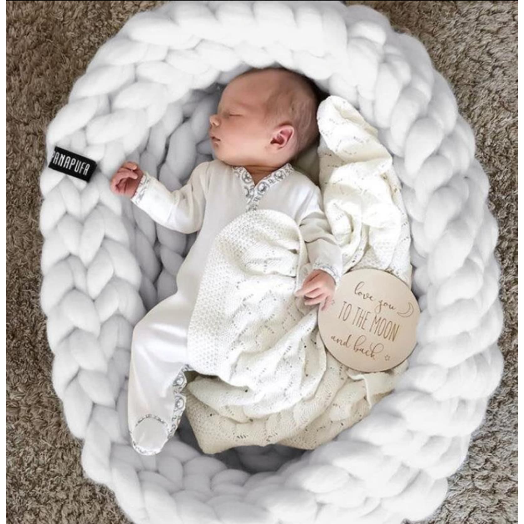 Merino Chunky Knit Newborn Nest 40x80cm
