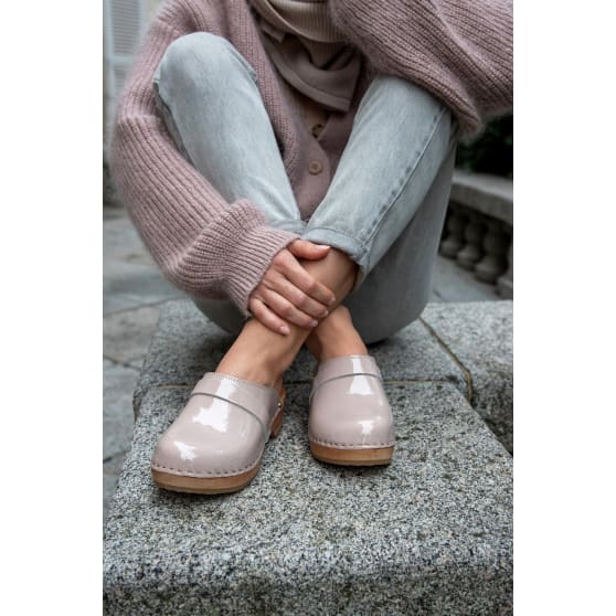 YREN GREY VARNISH