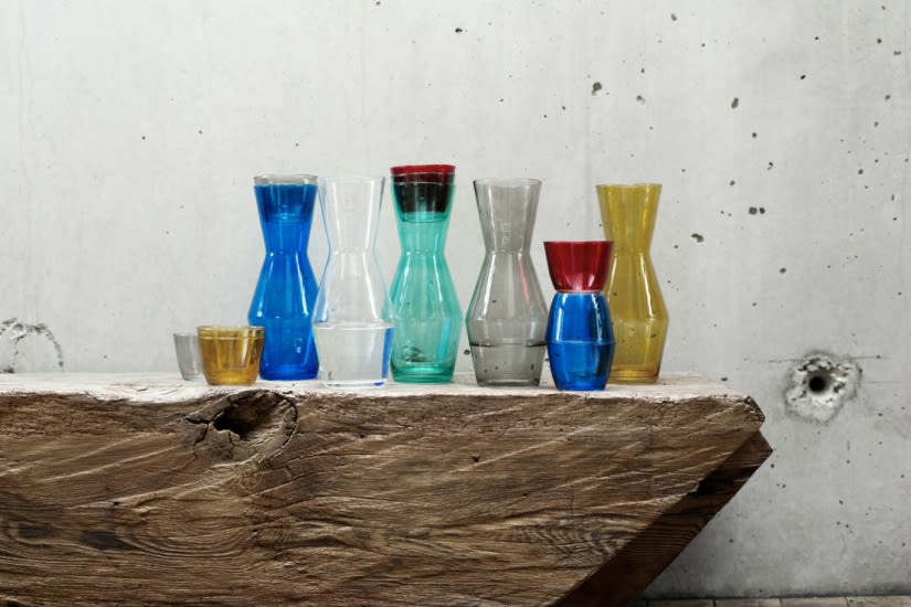 To enkle, stilfulde, mundblæste glas