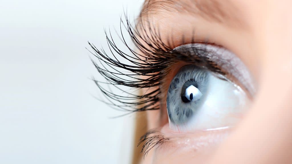 Brennende Augen sind unangenehm und können den Alltag erschweren. Deshalb ist eine gründlich gestellte Diagnose wichtig.