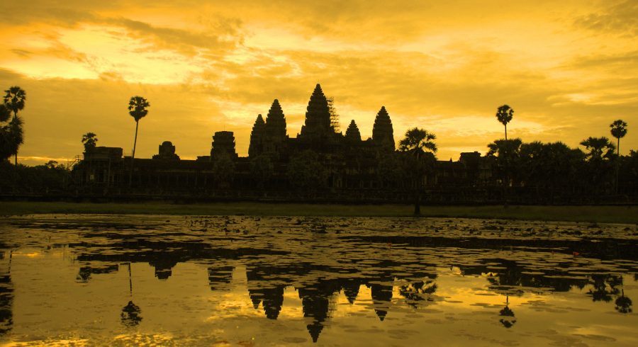 Angkor Wat in Kambodscha bei Sonnenuntergang