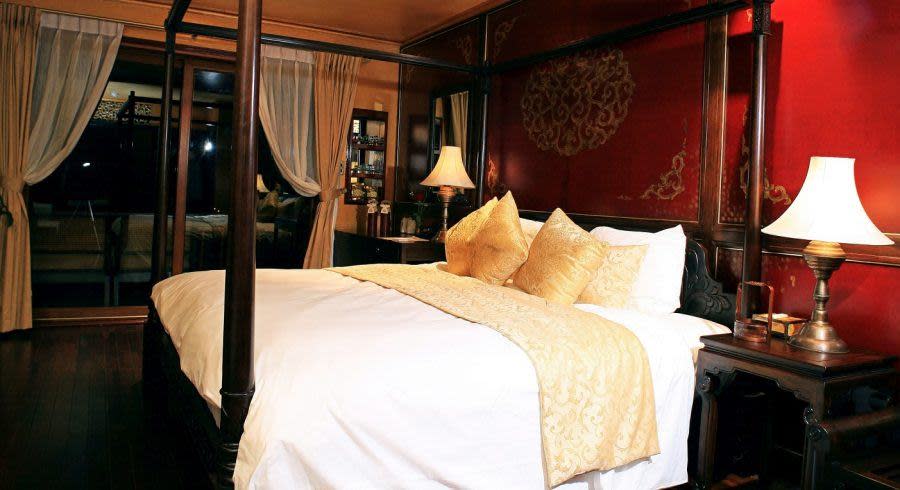 Halong Violet