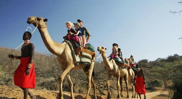 Kamel Safari für die ganze Familie in Kenia