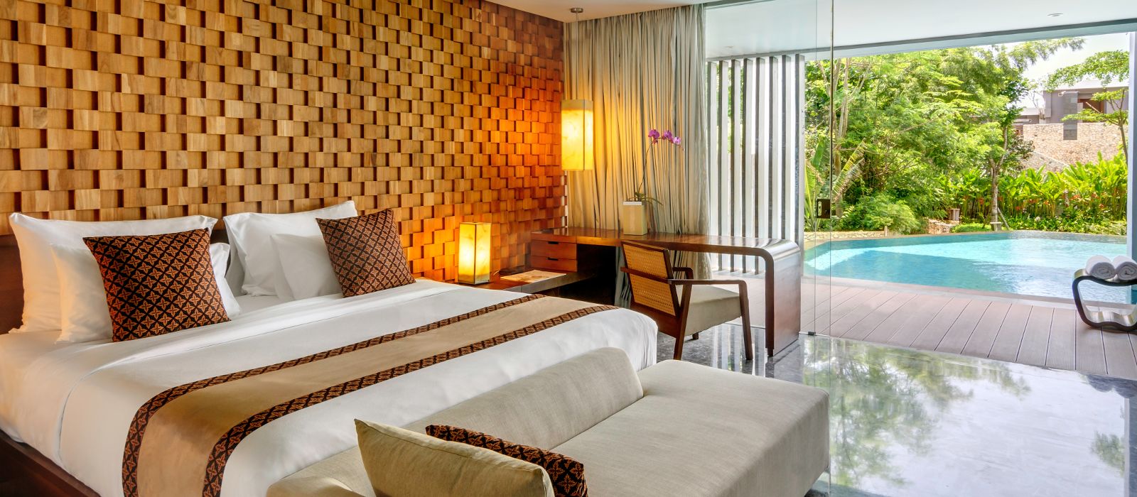 Anantara Uluwatu Bali Resort | Enchanting Travels