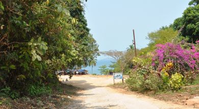 Example private tour: The Undiscovered South of Myanmar Example private tour: The Undiscovered South of Myanmar