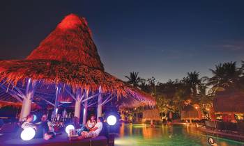Loy Nam Poolside bar