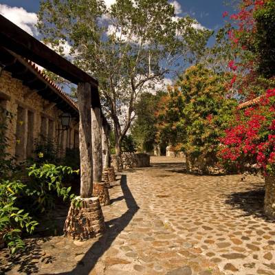 Altos de Chavon