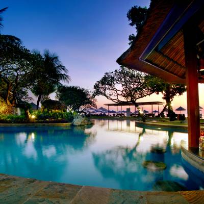 Aloha Pool Bar
