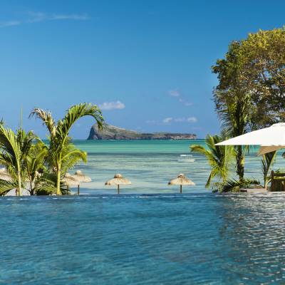 Zilwa Attitude main swimming pool