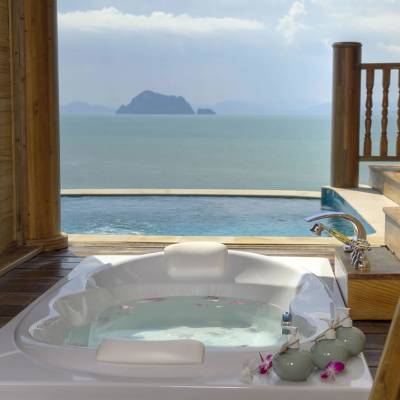 Royal Grand Pool Villa