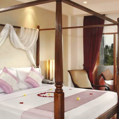 Premier Club Room