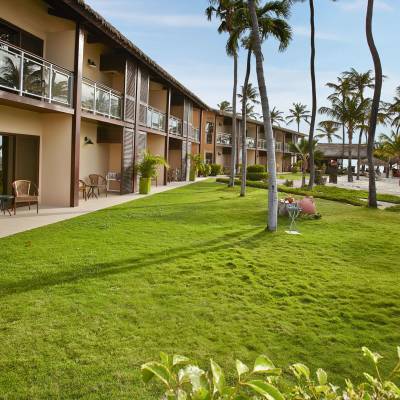 a large lawn in front of a building