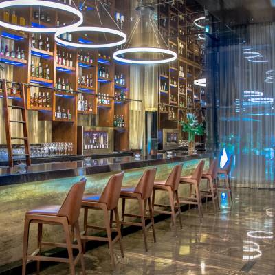 Lobby Bar