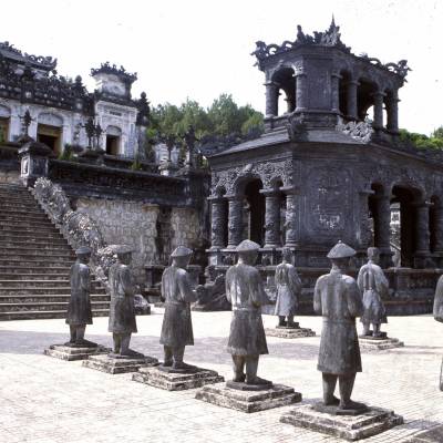 Khai Ding Tomb Mandarin Statues