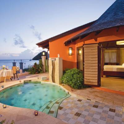 Grande Luxe Beachfront