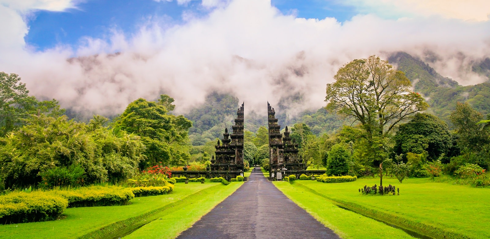 Indonesia Private Tours & Luxury Trips  Enchanting Travels