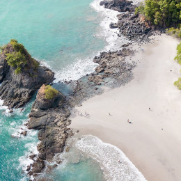 Unberühter Strand in Costa Rica