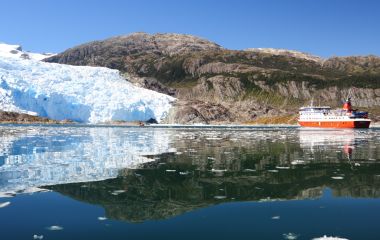 Cruise in Chile: A Glacial Adventure