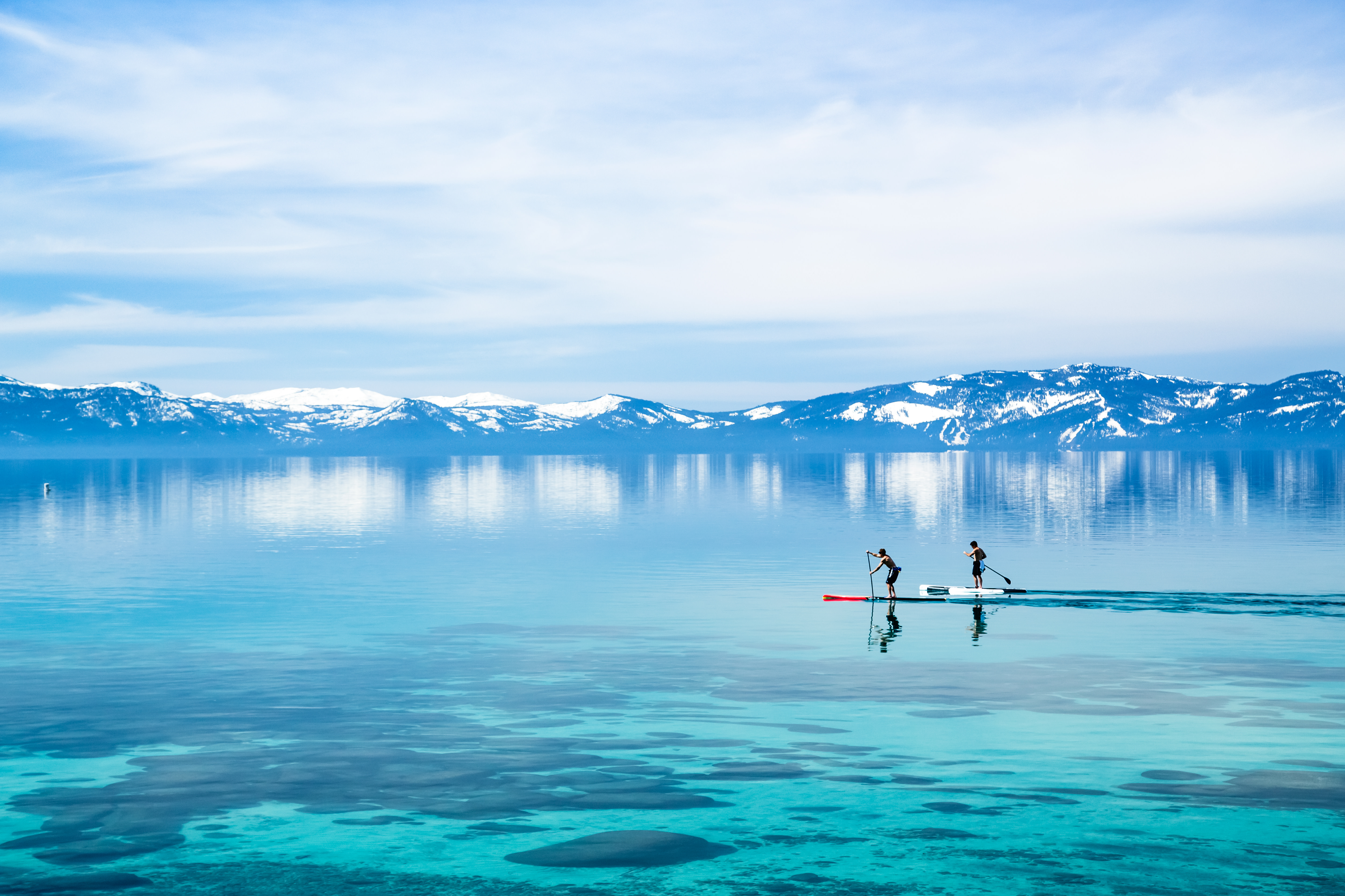 Paddle boarding Lake Tahoe Best time to visit USA - Paddle boarding in Lake Tahoe