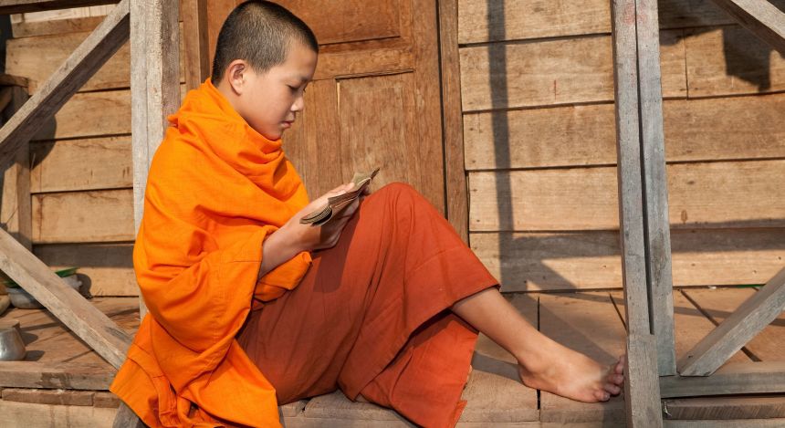 Junger Mönch in Laos
