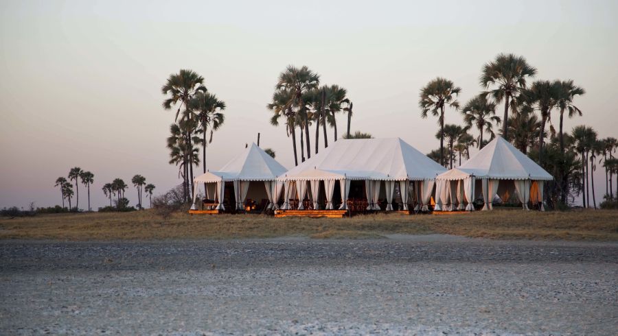 Außenansicht von Kalahari Camp