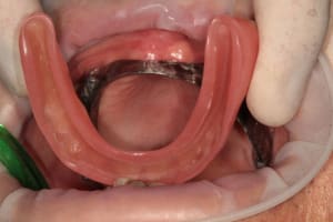 2010 07 28 0109 ijqevj - Eugenol