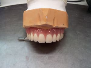 20120705 135107 chxinm - Eugenol