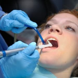Dentistes zhau8d - Eugenol