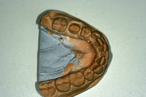 Modèle za7f79 - Eugenol
