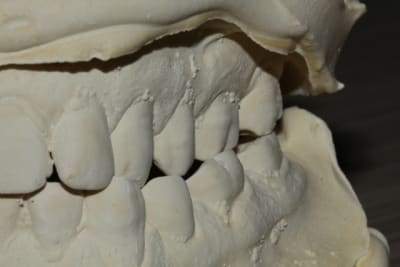 076 zhfhlr - Eugenol