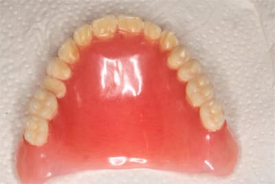 20192 z0ru12 - Eugenol