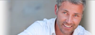 Hommesourire o2q6wu - Eugenol