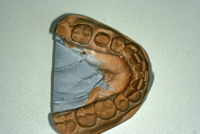 Modèle za7f79 - Eugenol