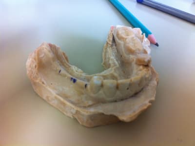 Photo 1 oijjpf - Eugenol