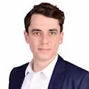 Dr Patrick Viktor Born