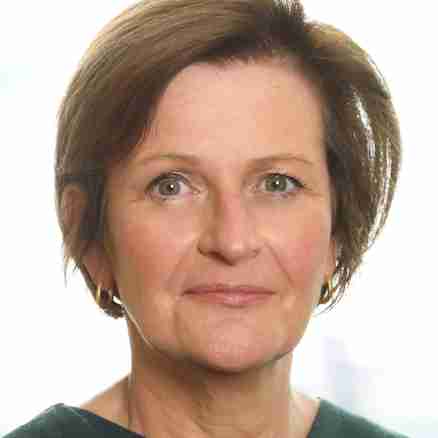 Portrait of Caron Heyes