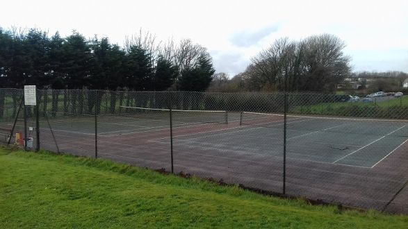 tennis_courts.jpg