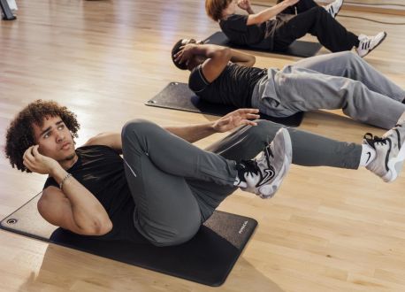 man doing ab exercises