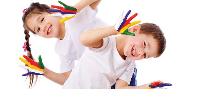 Facility_Image_Crop-children_painted_hands.jpg