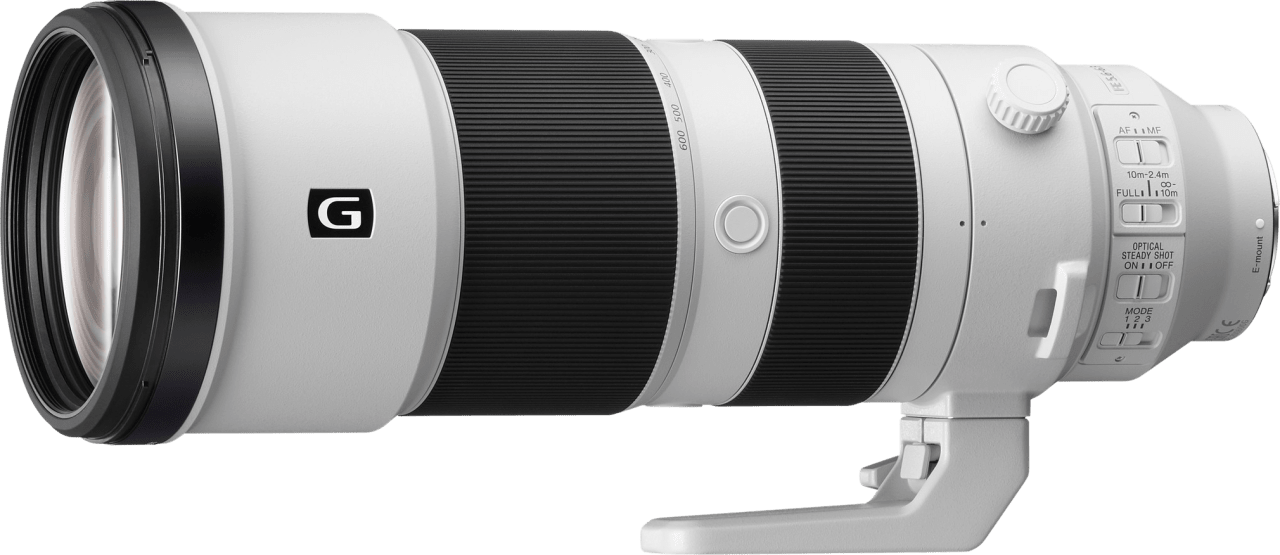 White Sony FE Lens, 200-600 mm f/5.6-6.3.1