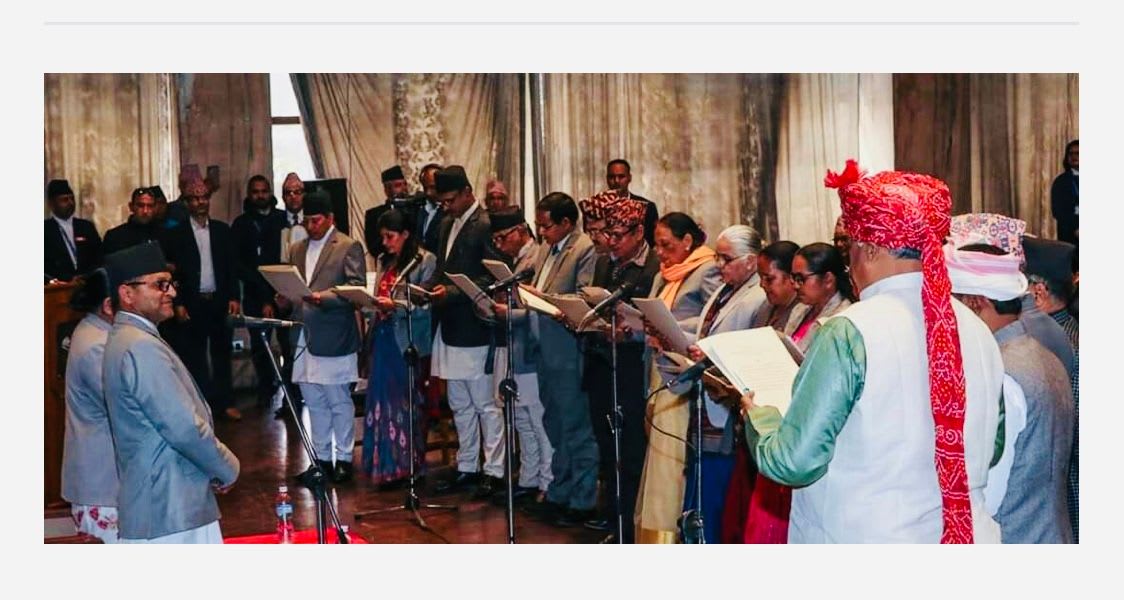 बामदेव गौतमलाई मनोनित गर्ने सचिवालयको निर्णय कार्यनोयन भएन अन्तत नेकपामा ओलि लाईन नै हाबी