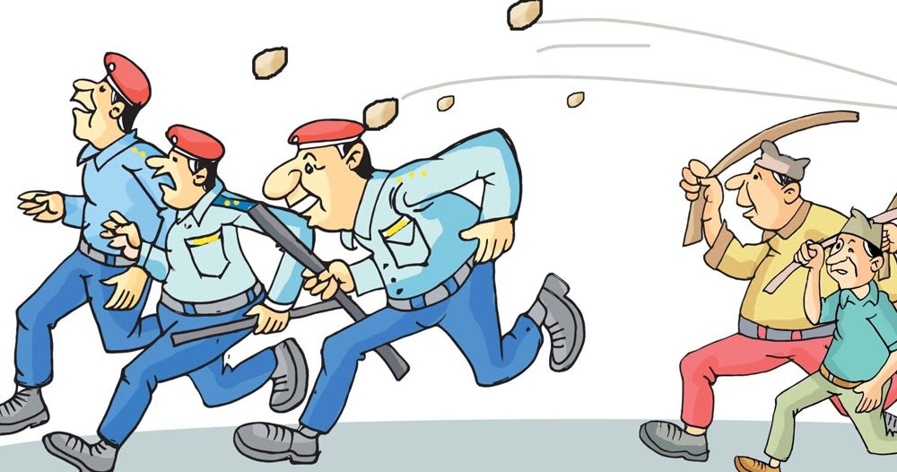 बलात्कारको आरोपी पक्राउ गर्न गएकाे प्रहरीमाथि आक्रमण