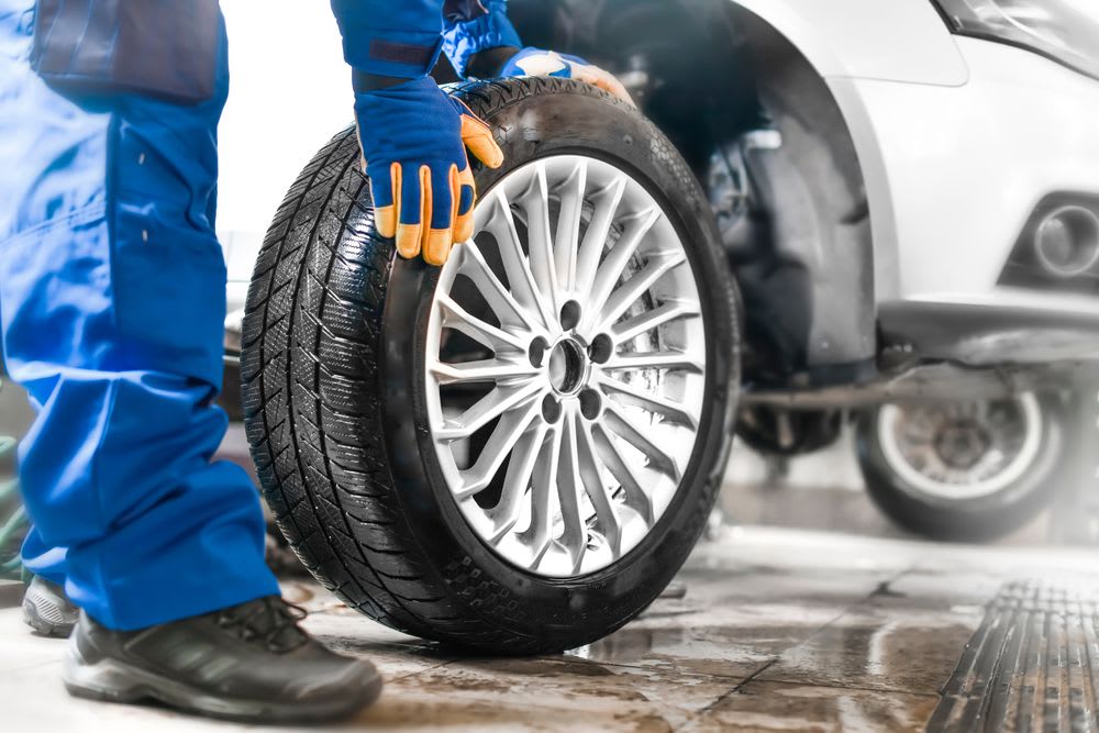 Was kostet es, Reifen wechseln zu lassen?
