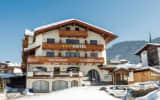 Hotel Schneeberger,Niederau