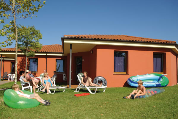 Bella Italia Apartments and Bungalows, Peschiera, Lake Garda